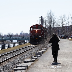 2018-04-21 The Lachine canal at the Atwater Market